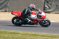 brands-hatch-photographs;brands-no-limits-trackday;cadwell-trackday-photographs;enduro-digital-images;event-digital-images;eventdigitalimages;no-limits-trackdays;peter-wileman-photography;racing-digital-images;trackday-digital-images;trackday-photos